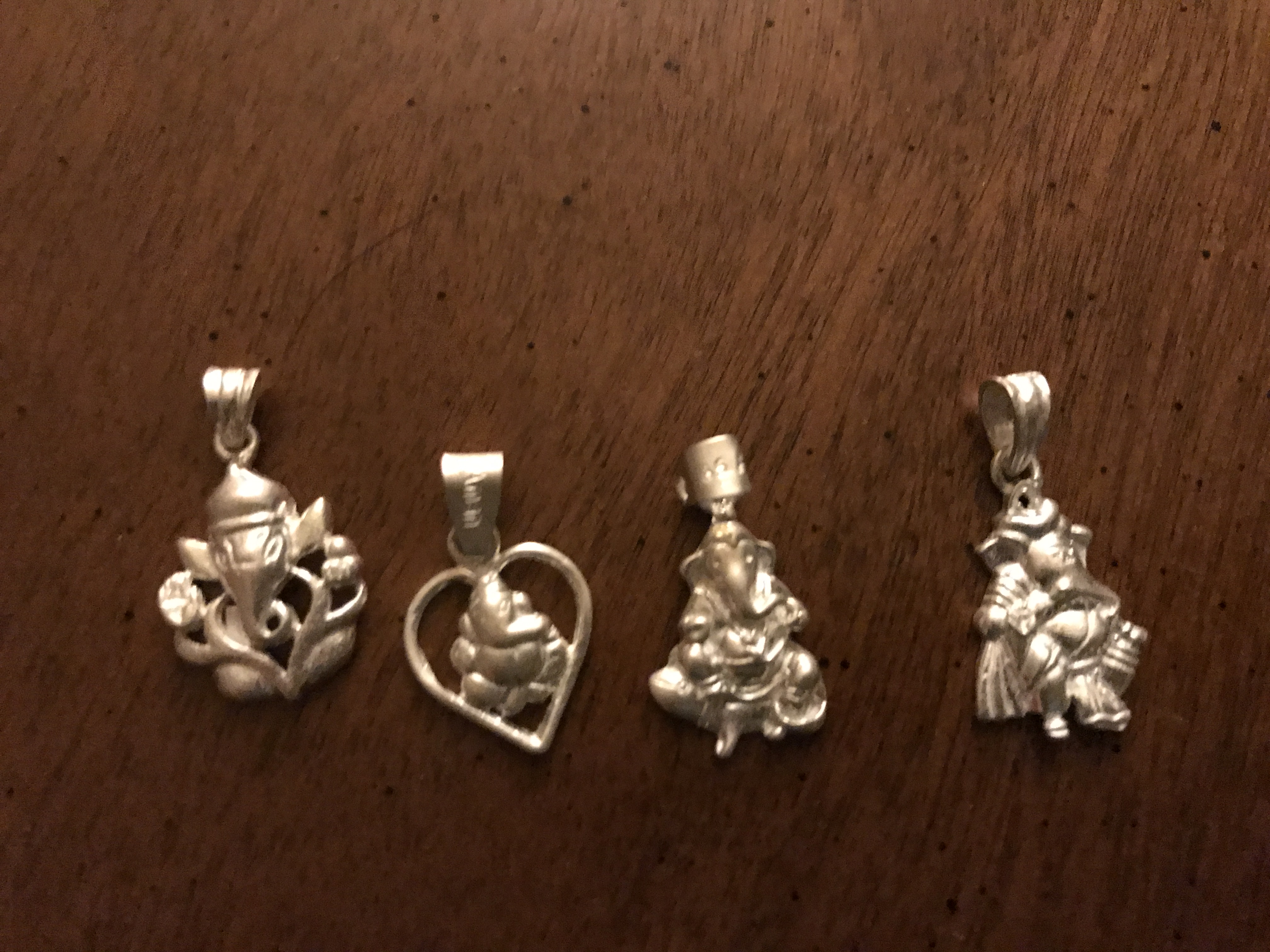 SilverPendentGanesh